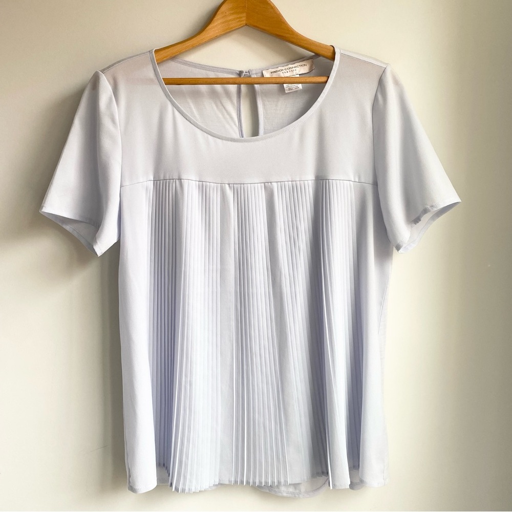 French Connection Classic shirt pleated short sleeve size M